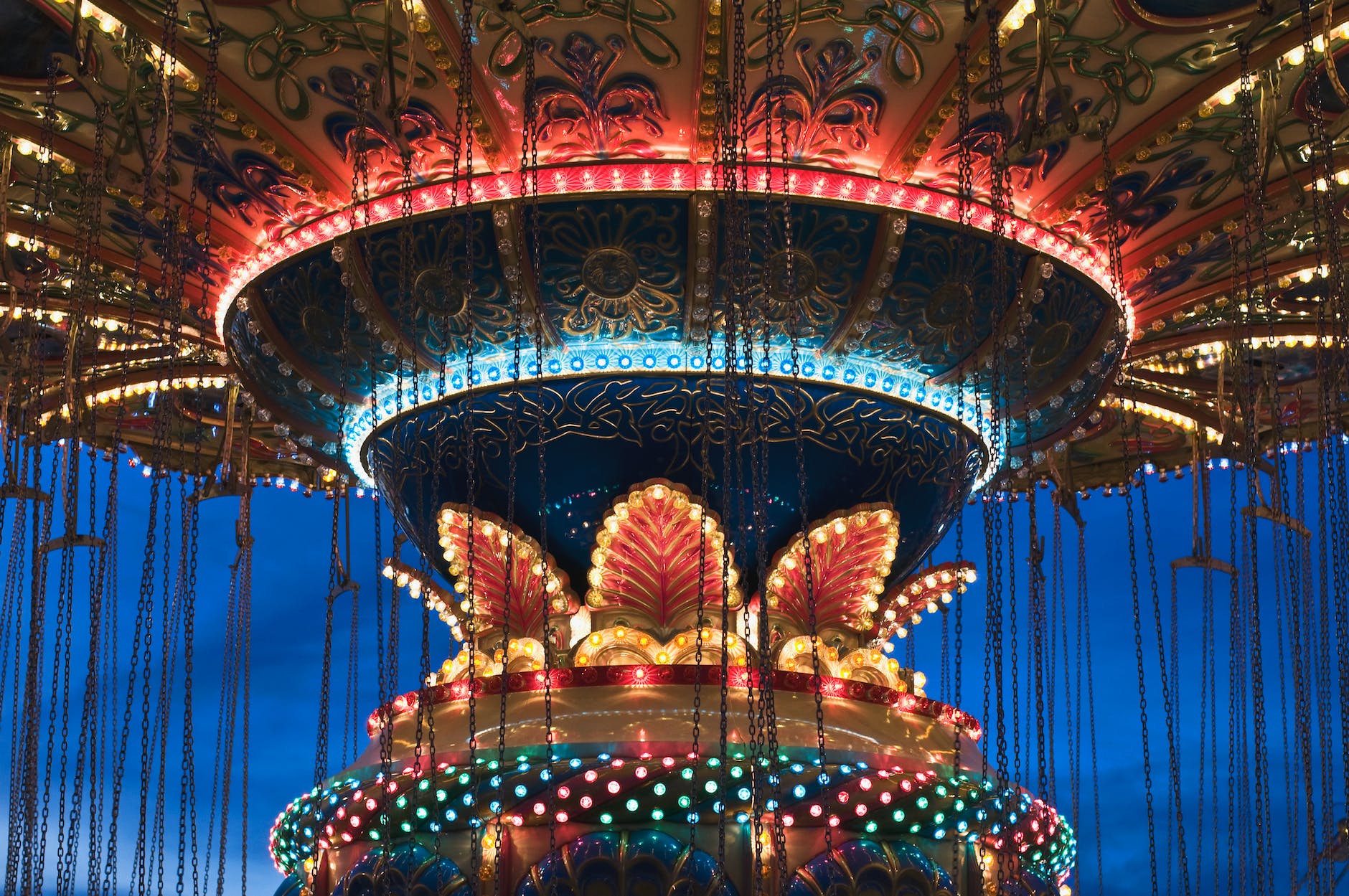 Lights on circus attraction